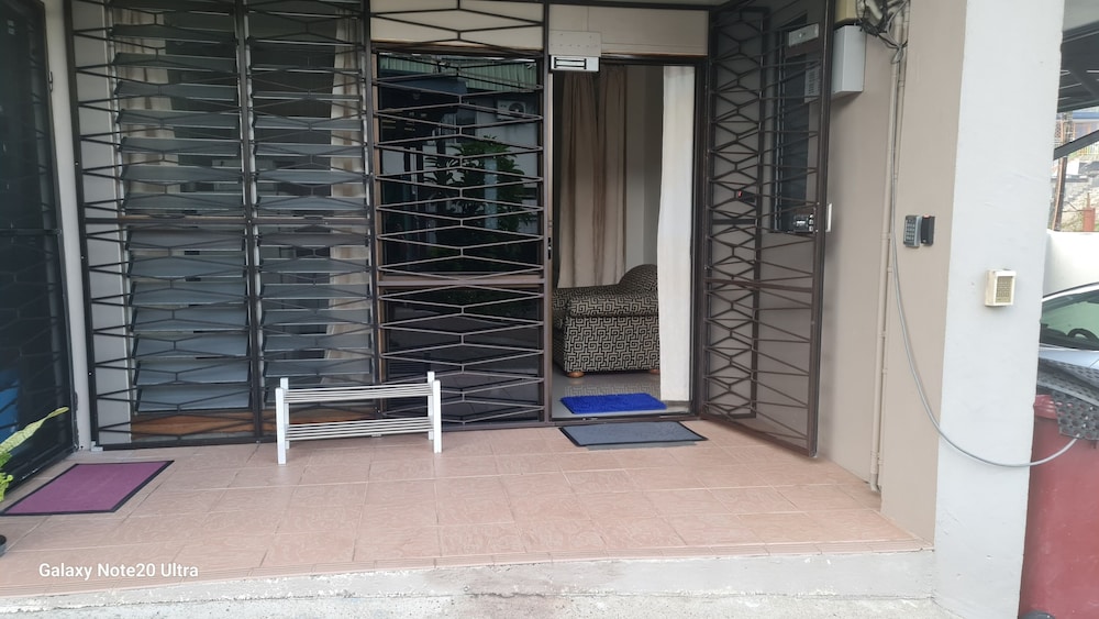 Axis Apartments