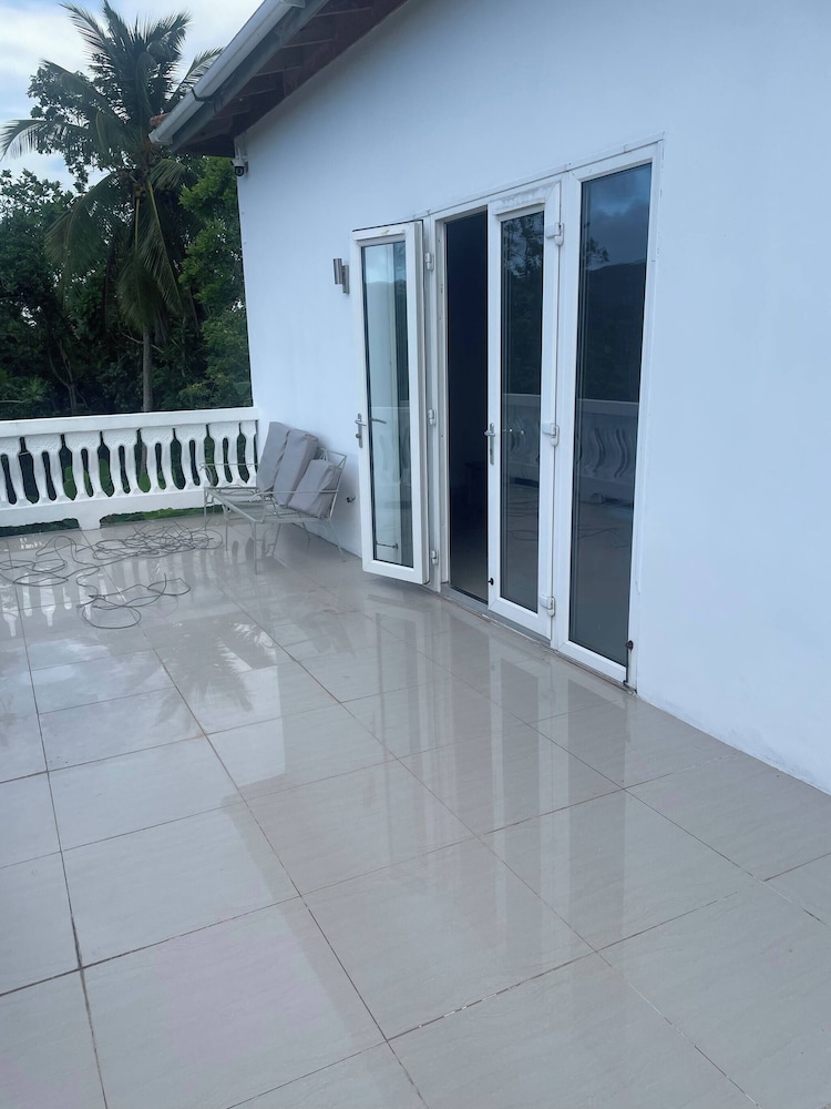 Montego Bay - Hillside Retreat