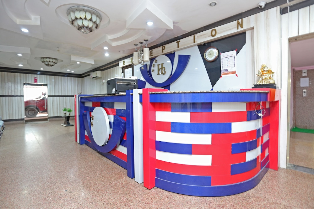 Lobby & Reception