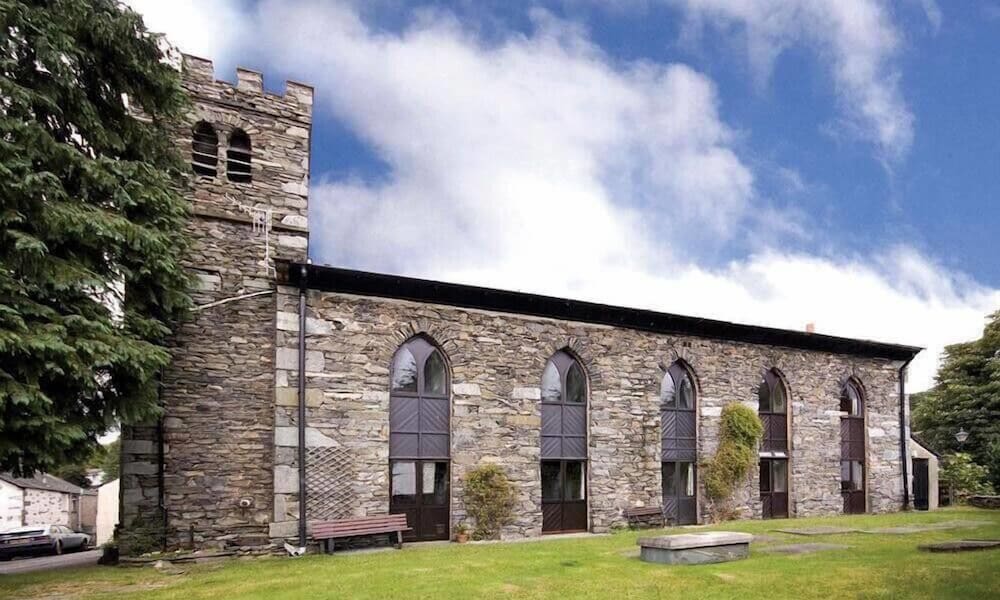 Chapel How