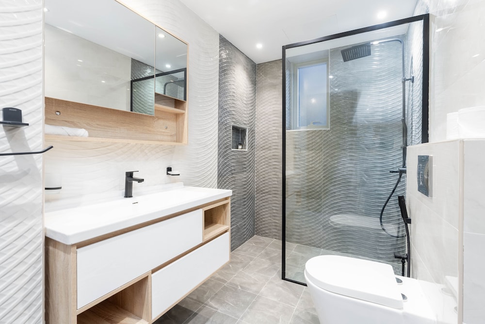 Whitesage - Sophisticated and Homey apartment Near to Metro