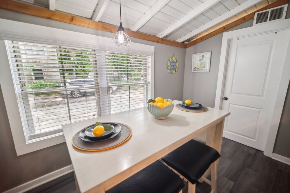 Historic St Augustine Getaway Near Downtown 2 Bedroom Cottage