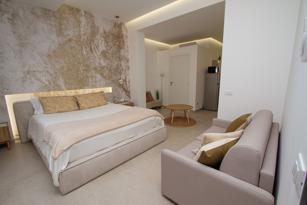 Suites Domus Fysi