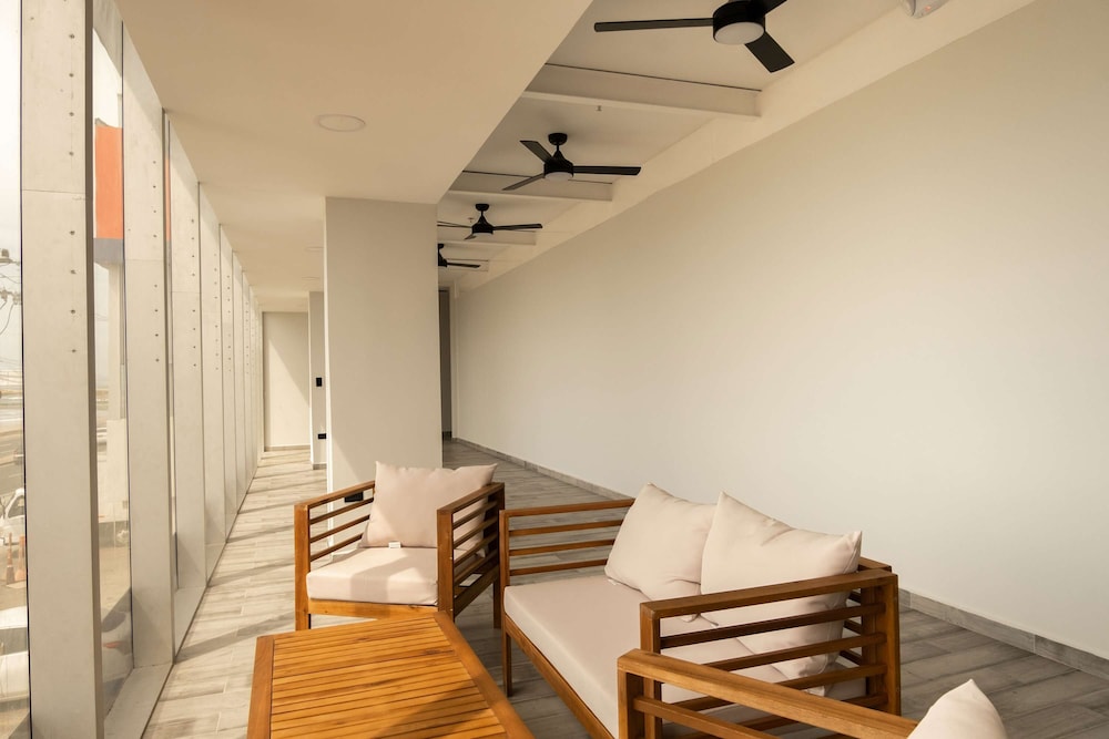 w Magical 1BR w Ocean View Near C Amurallada