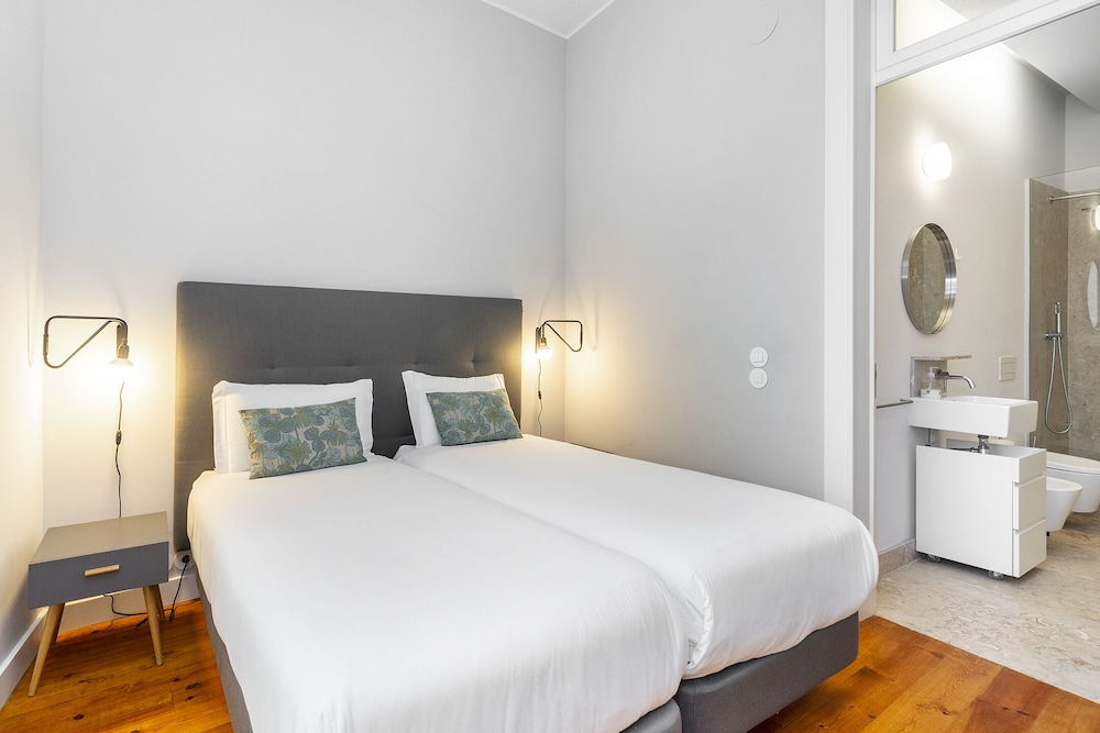 Prime Lisbon Living Great For D Nomads & R Workers