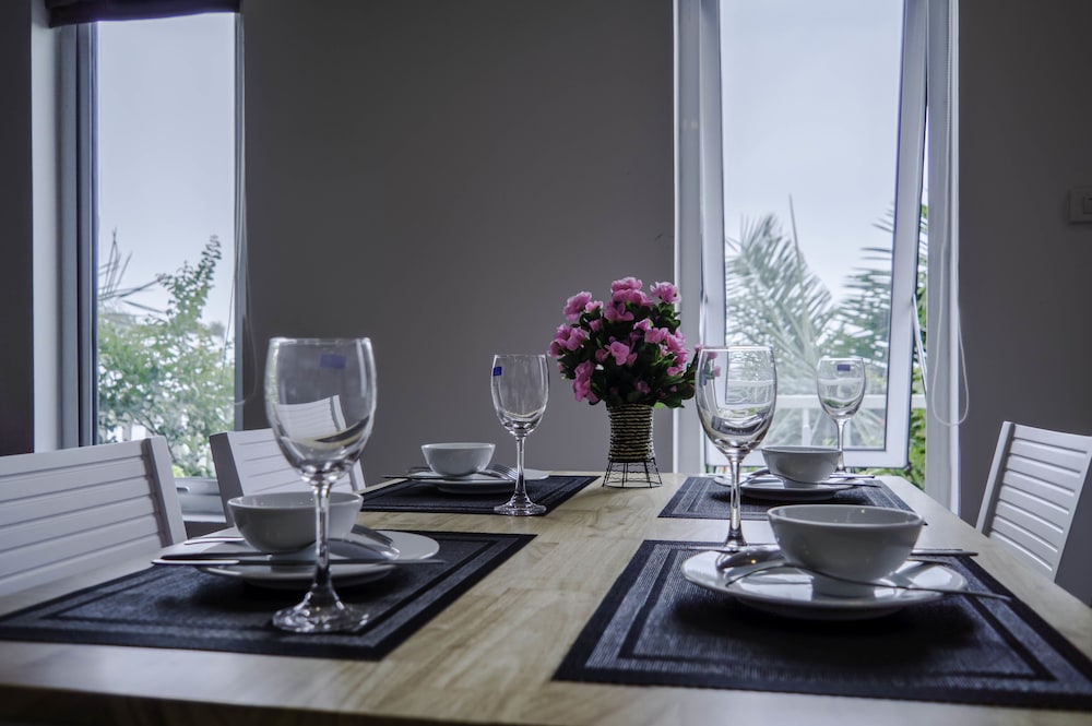 Anh Tri Flower Apartment