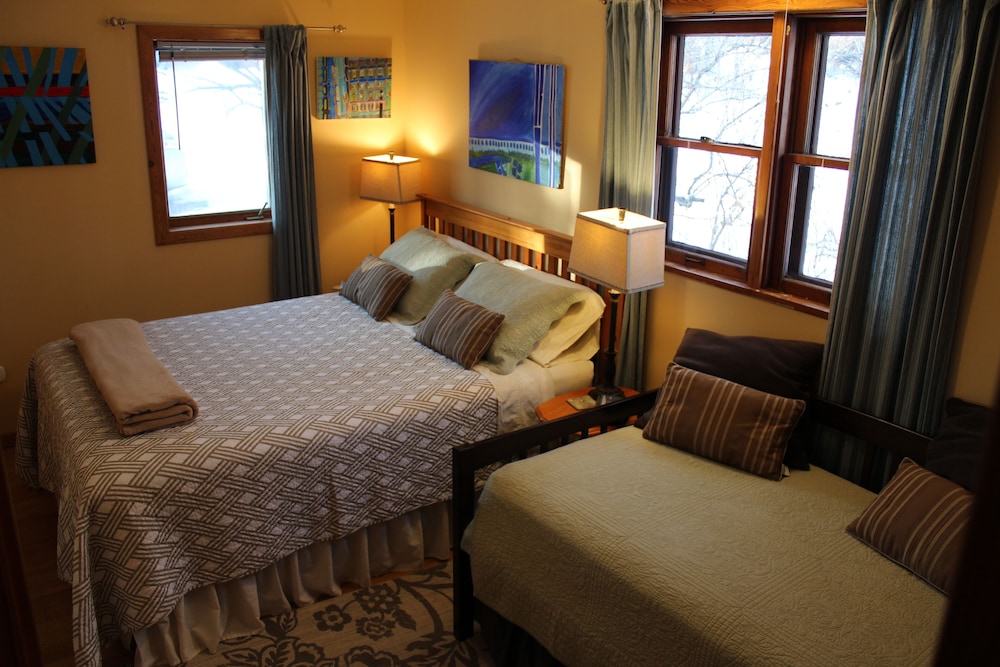 Artha Bed and Breakfast