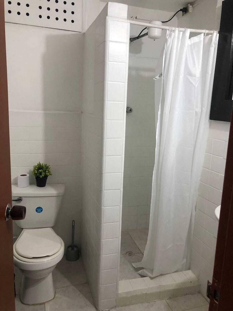 Memphis Hostal - Hostel