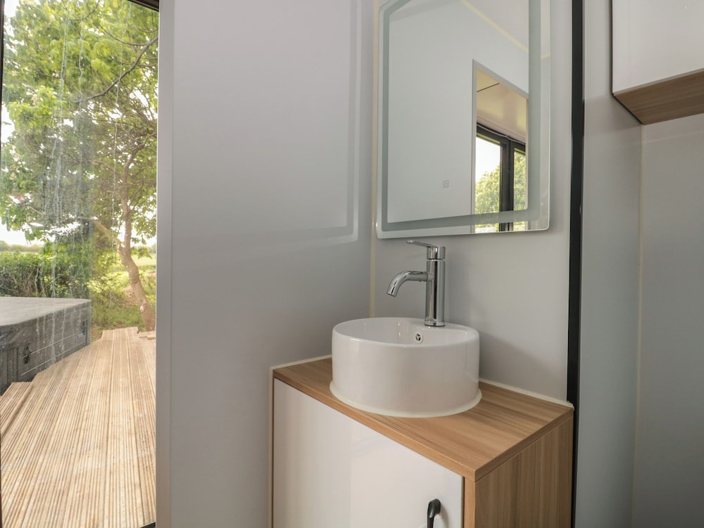 Buckland House Pod
