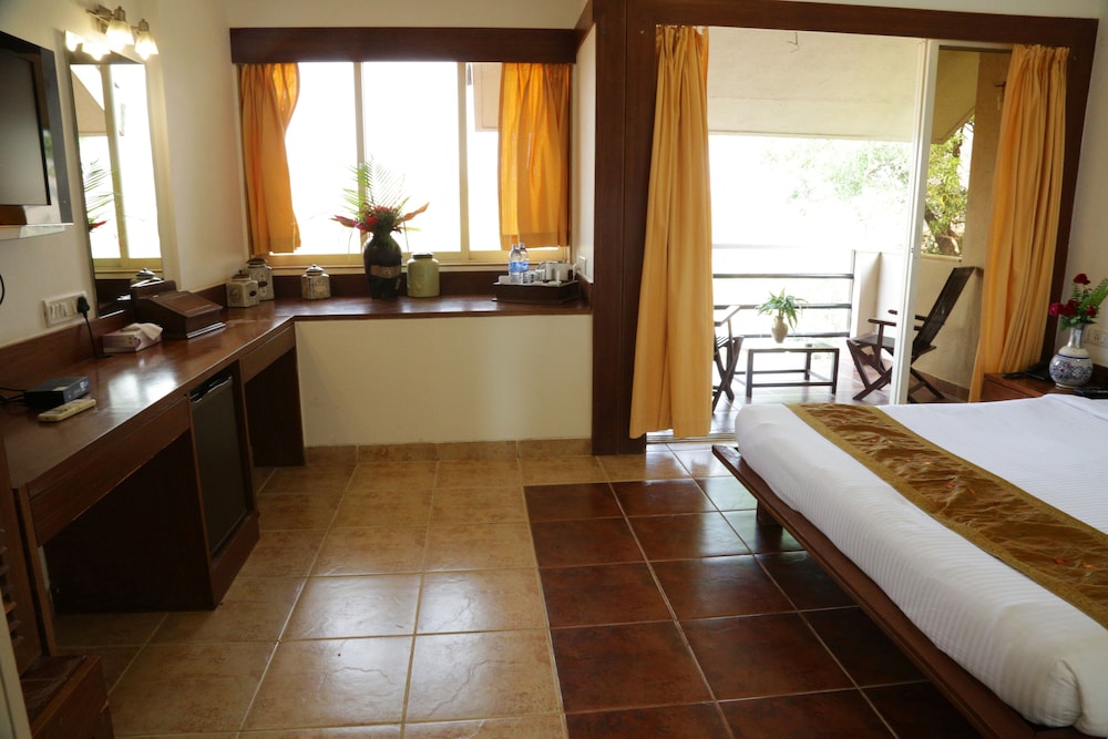 Manas Resort with Petting Zoo