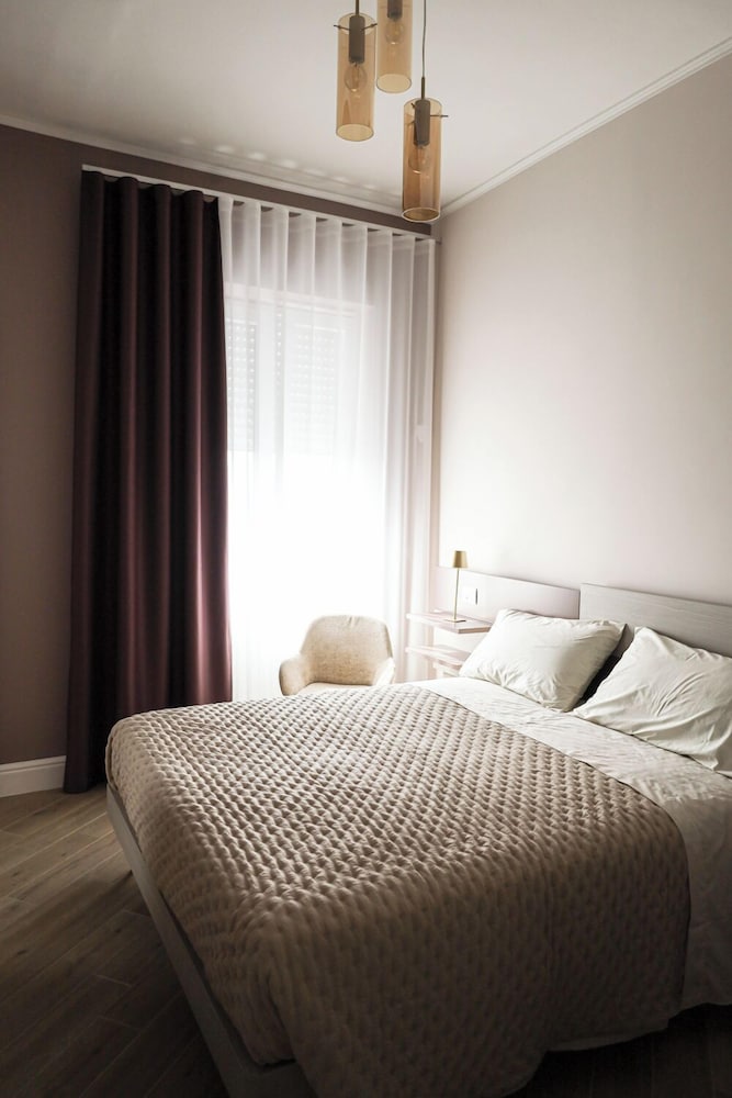 PETRUS Rooms