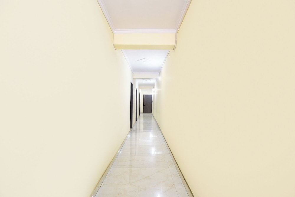 Fabhotel Sky Residency