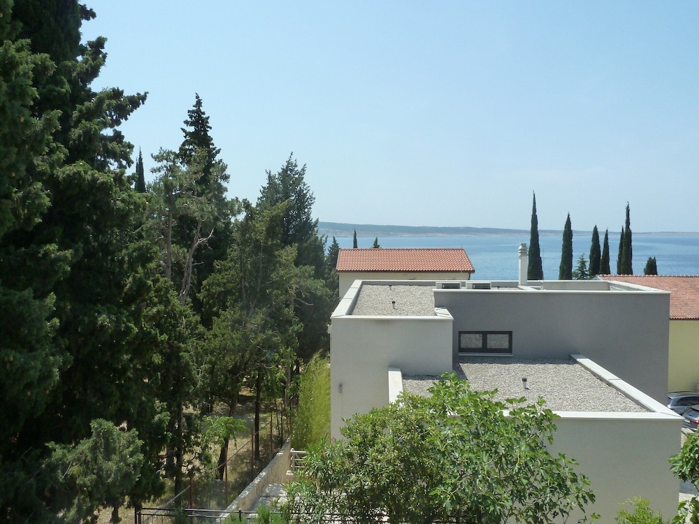 Apartments Šušnjara view 5