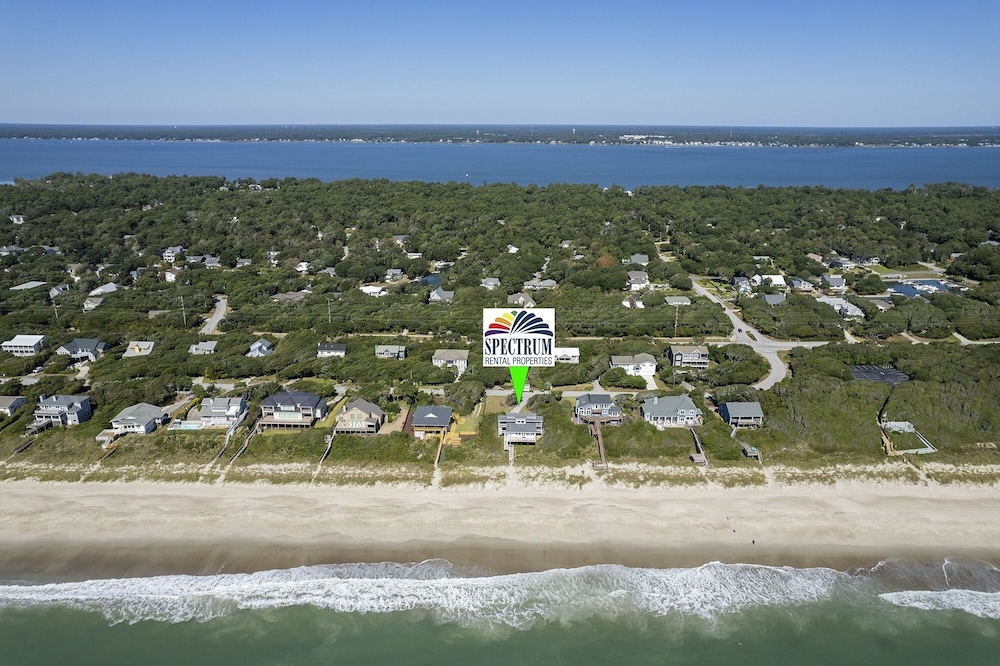 The Hanner 4 Bedroom Home by RedAwning view 2