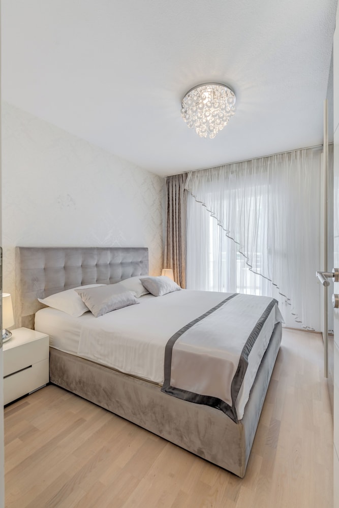 Villa Aurora Mare - Kaštel Novi