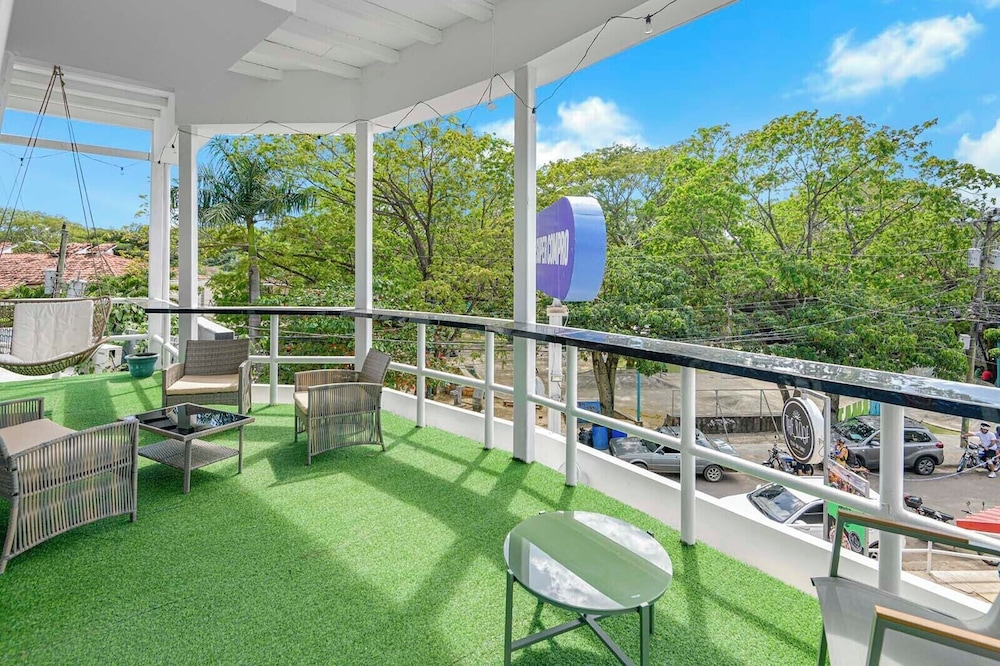 Surfo House