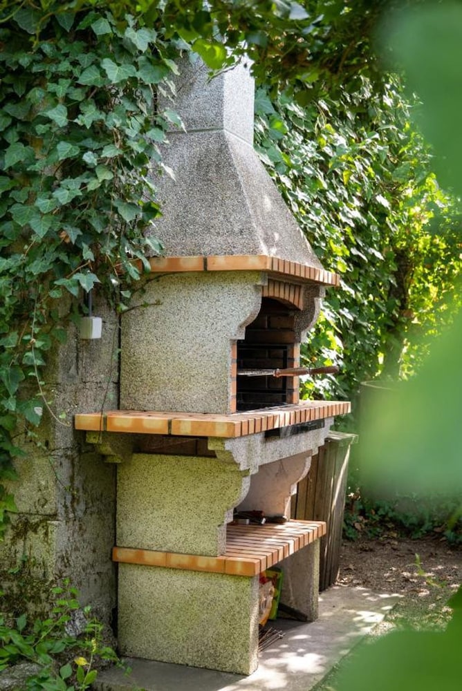 Tree Pool Villa in Arcos de Valdevez