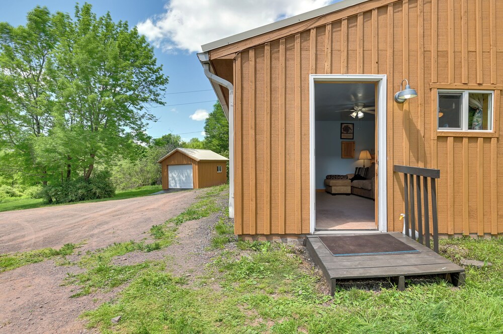 Cozy Catskills Studio Rental w/ Mountain Views!
