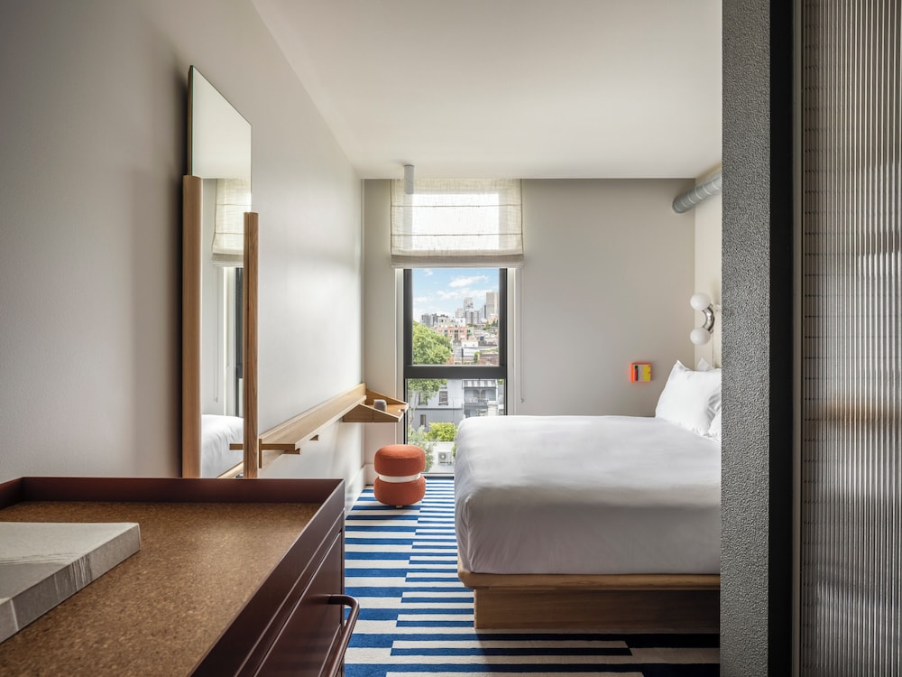 The StandardX, Melbourne 15