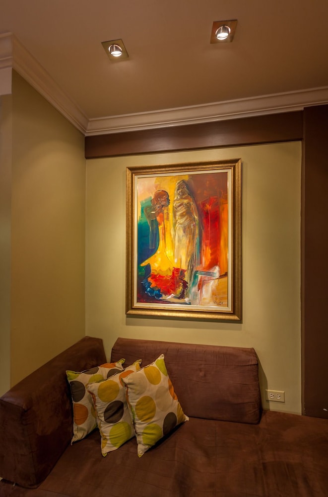 New Kingston Guest Apartments at Seymour