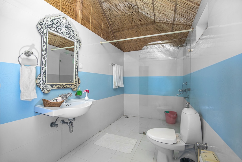 Photo 12
