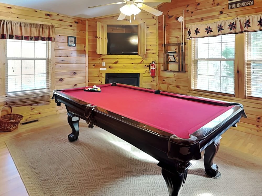 Zen Bear's Den by Jackson Mountain Rentals