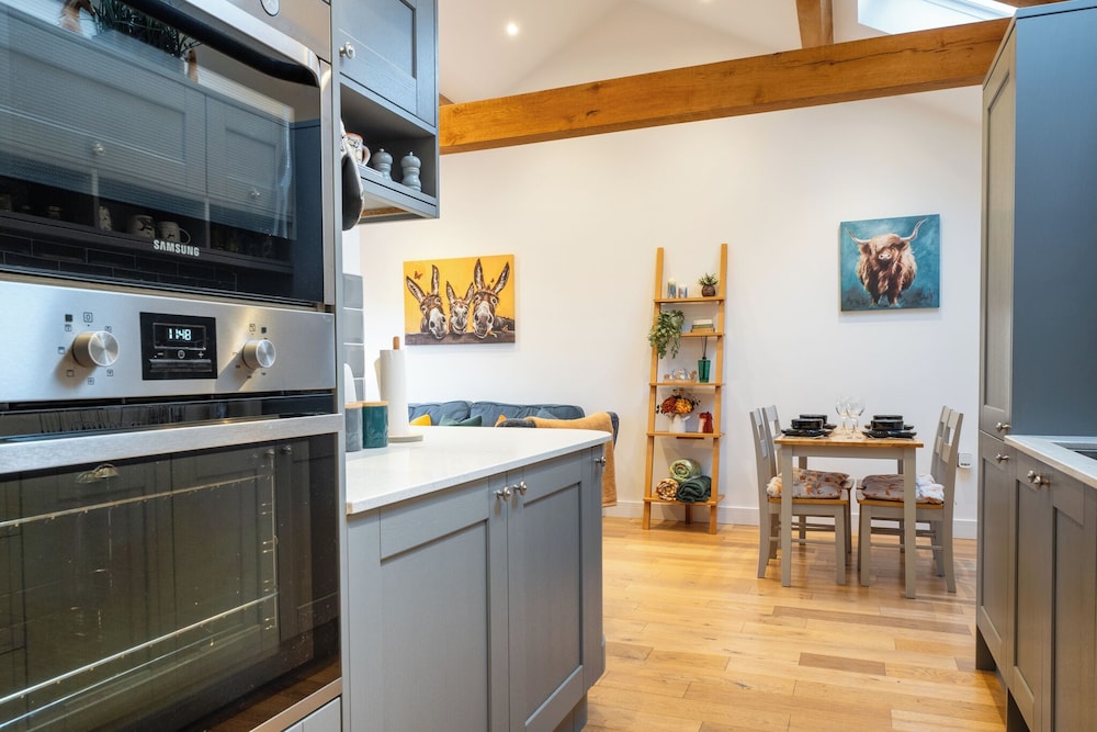 Beautiful 2 Bedroom Barn in Cerney Wick