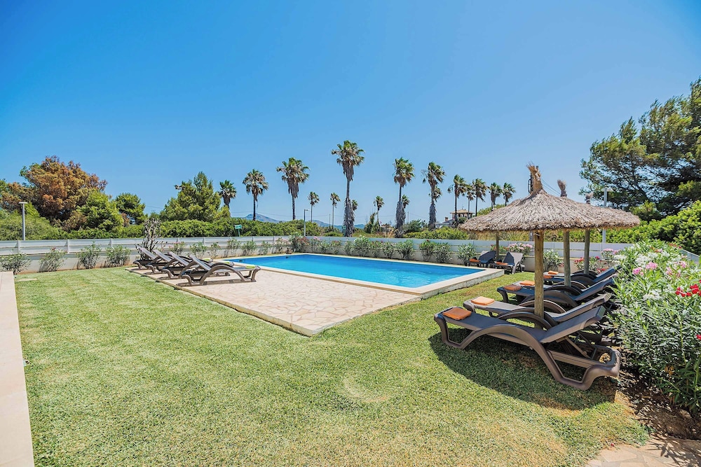 Villa Quiros II