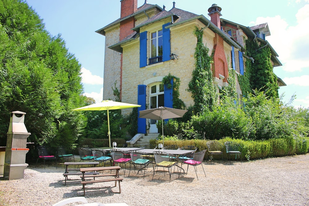 Le Pavillon de St. Agnan