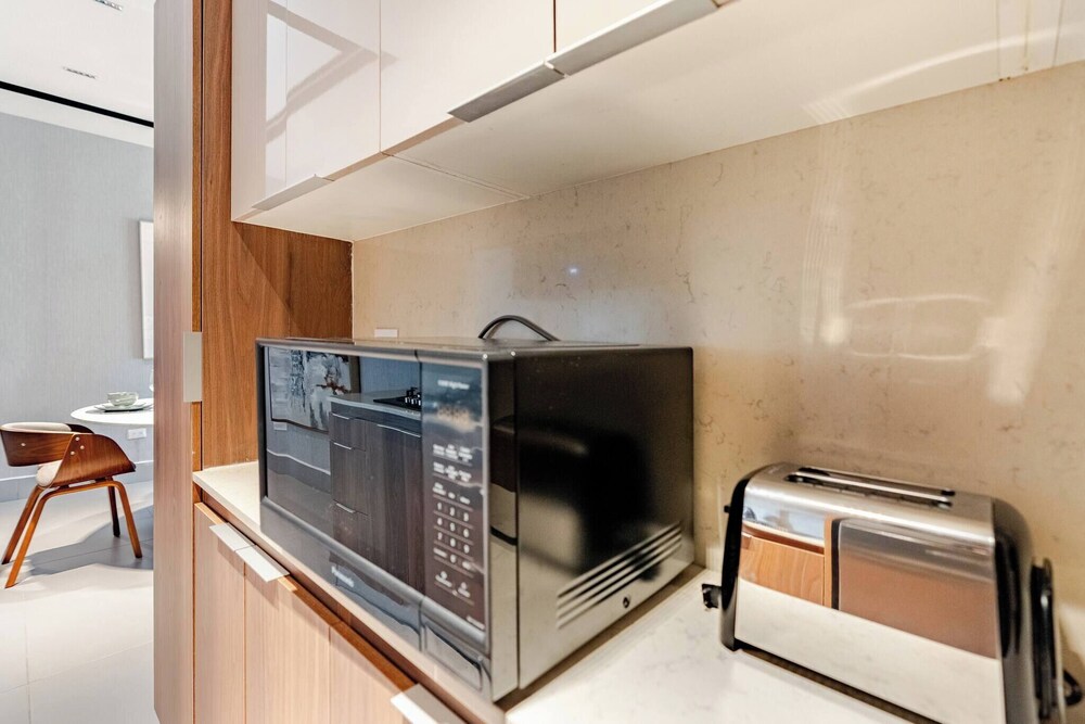 Luxurious Santo Domingo Apartment in Heart of the City, Wifi, Pool, Parking Free