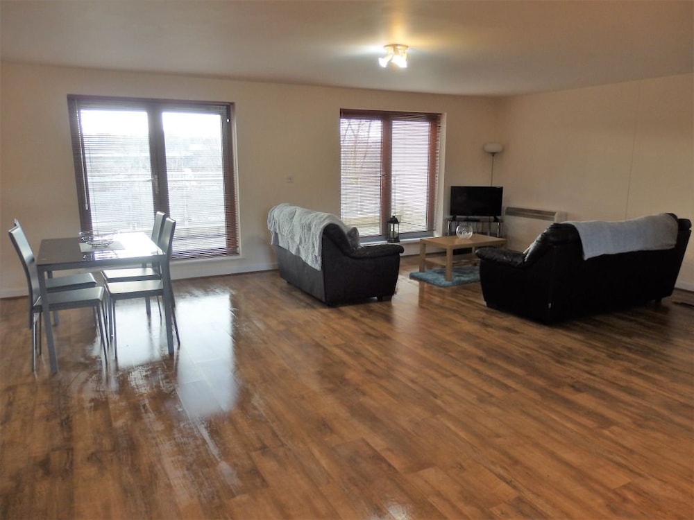 Exceptional Quayside Apartment view 4