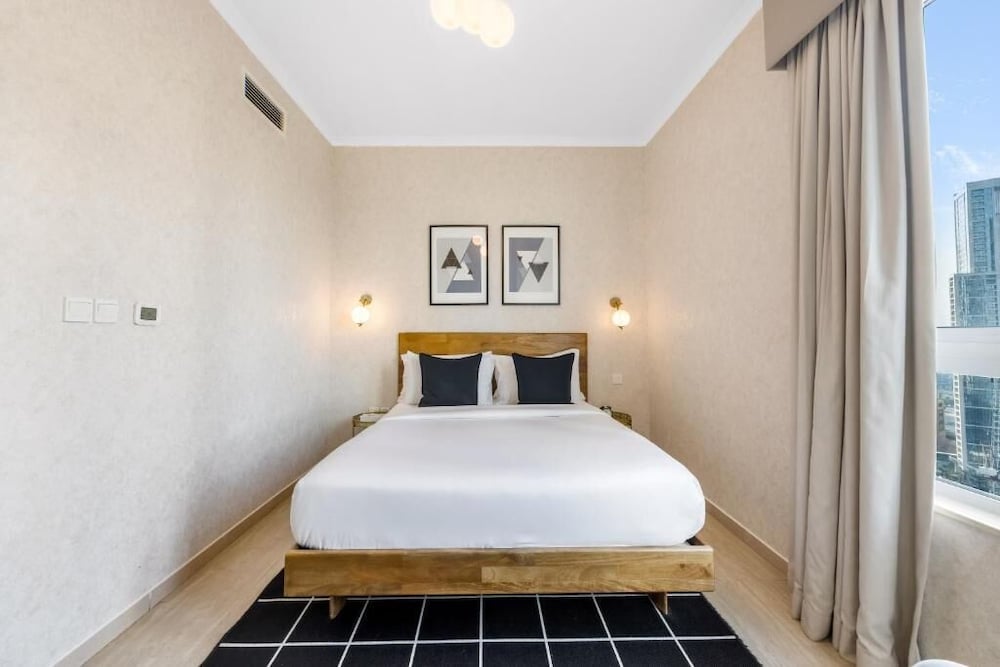 Durrani Homes - Grandiose 5BR Besides Dubai Mall with Burjkhalifa and Fountain view