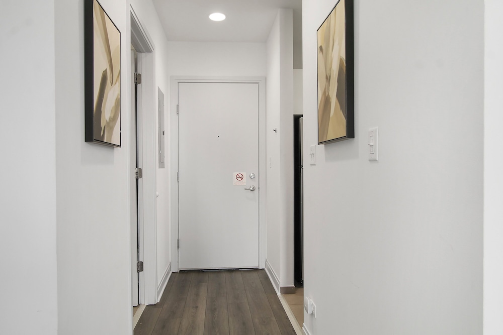 1BR in Hyde Park - Del Prado 811