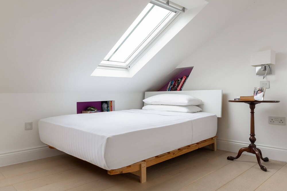 Fentiman Road II by Onefinestay