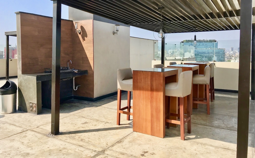 ALU Apartments - Miraflores Park