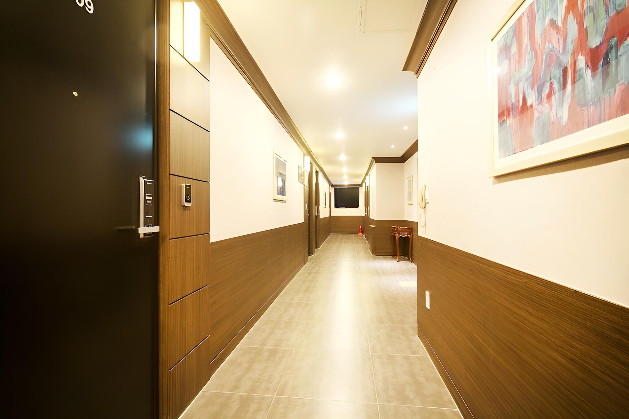 Hamyang Hotel Raon