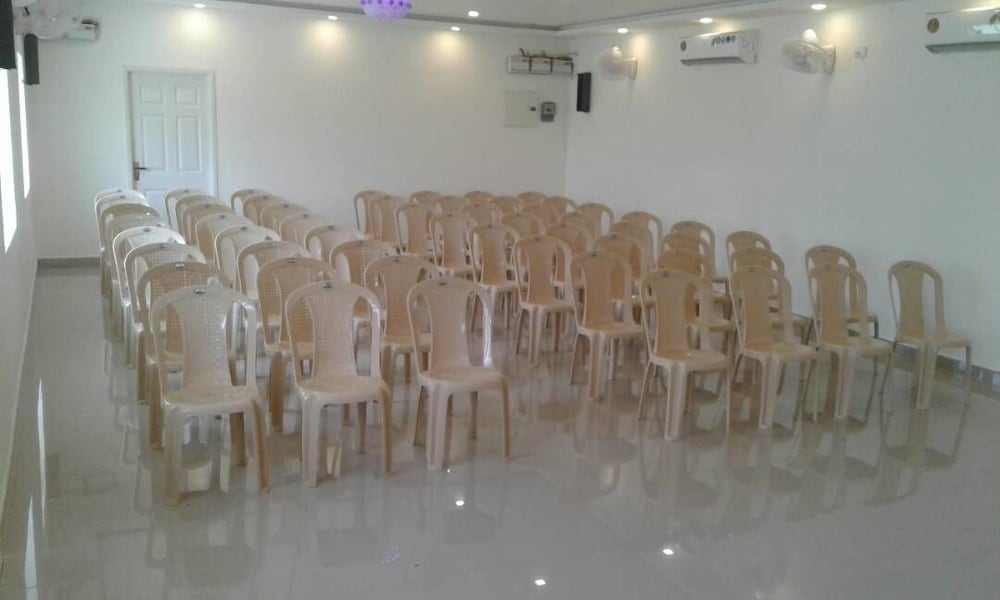 meeting & event spaces
