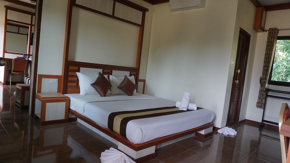 Lanta Miami Resort