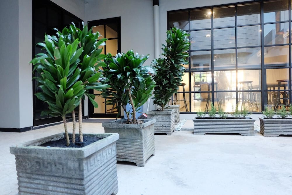 Livinn Hostel City Center Surabaya