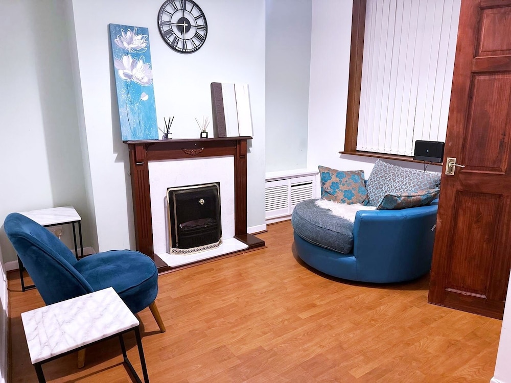 2dbed Close to Etihad, Coop Live, Manchester