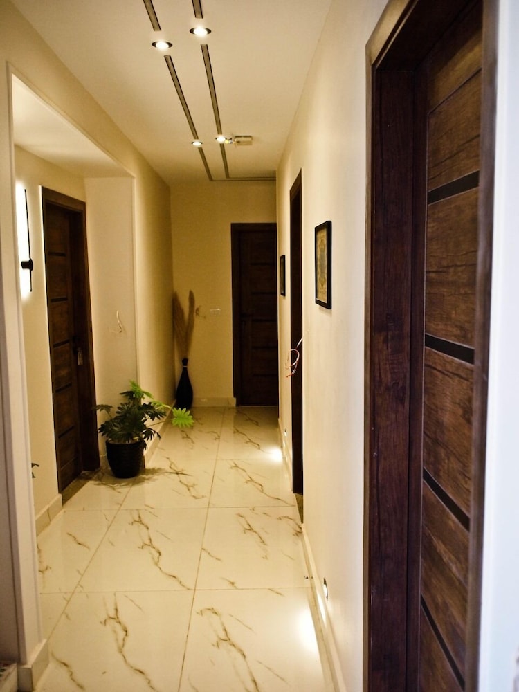 Galleria Pyramids View Hotel