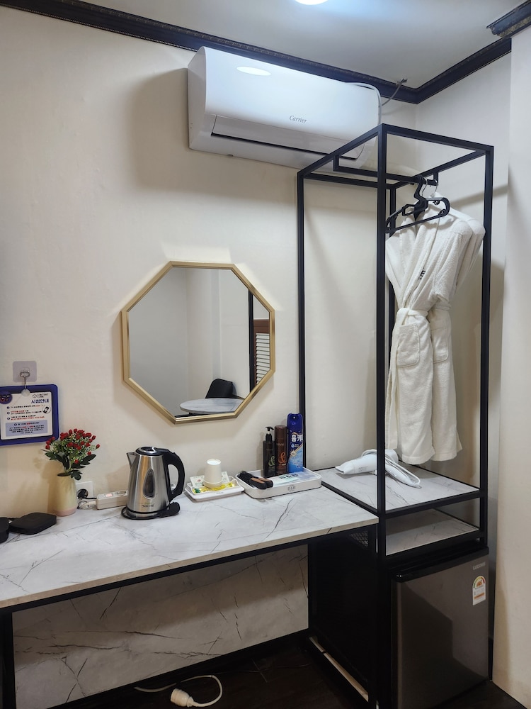 hotel b&b