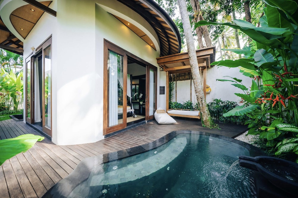 Hotel Uma Kalai - Image 1