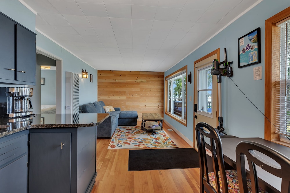 Rizzy's on the Lake - Property Image 43