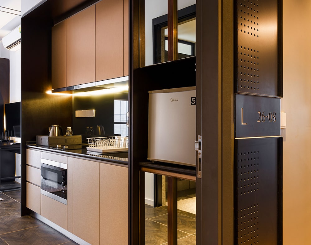 Scarletz Suites by Travelet Experience