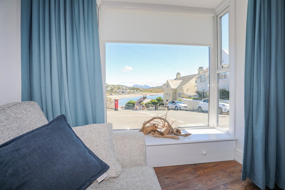 Gwynle - Criccieth