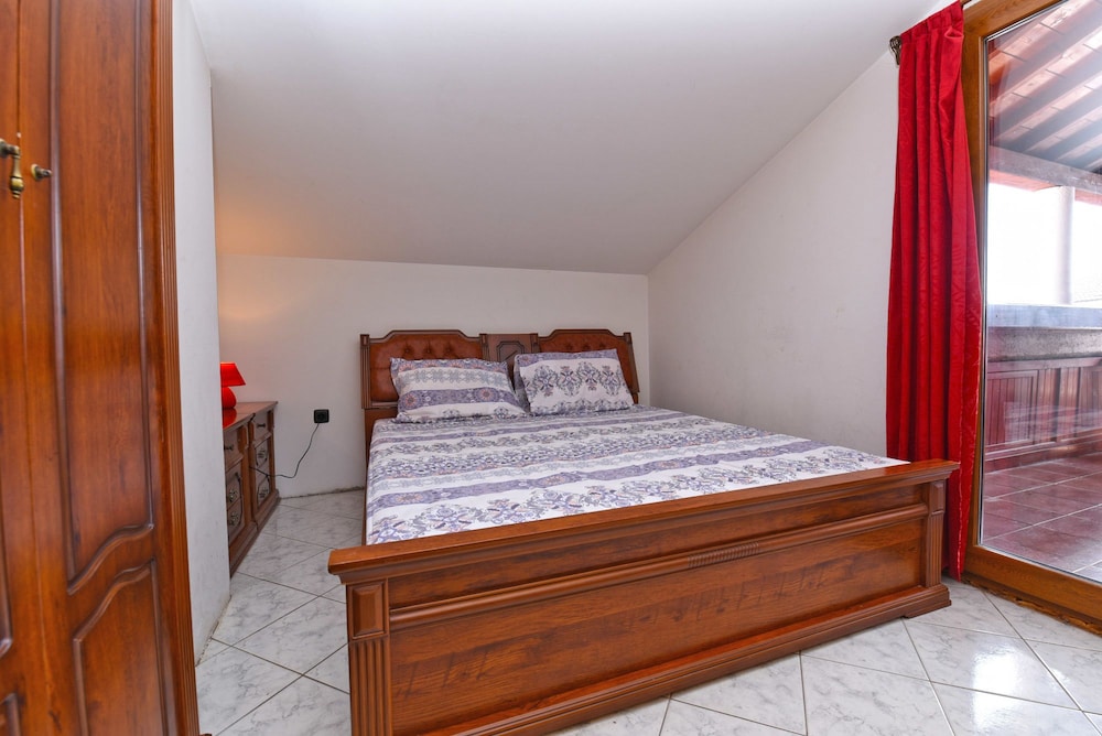 Apartment 316 view 4