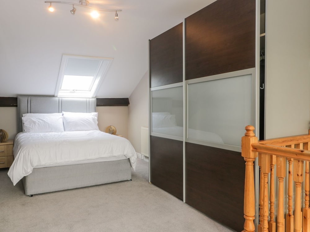 7a Belvoir Terrace