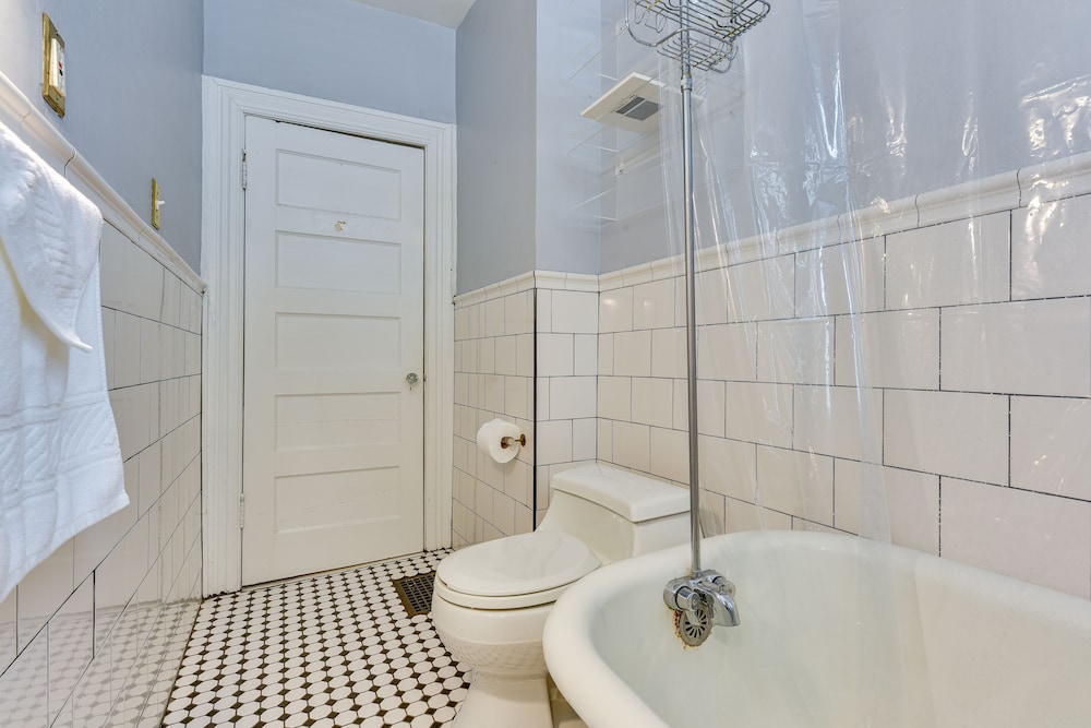 Buffalo Vacations - Charming Buffalo Vacation Rental w/ Covered Patio! - Property Image 11