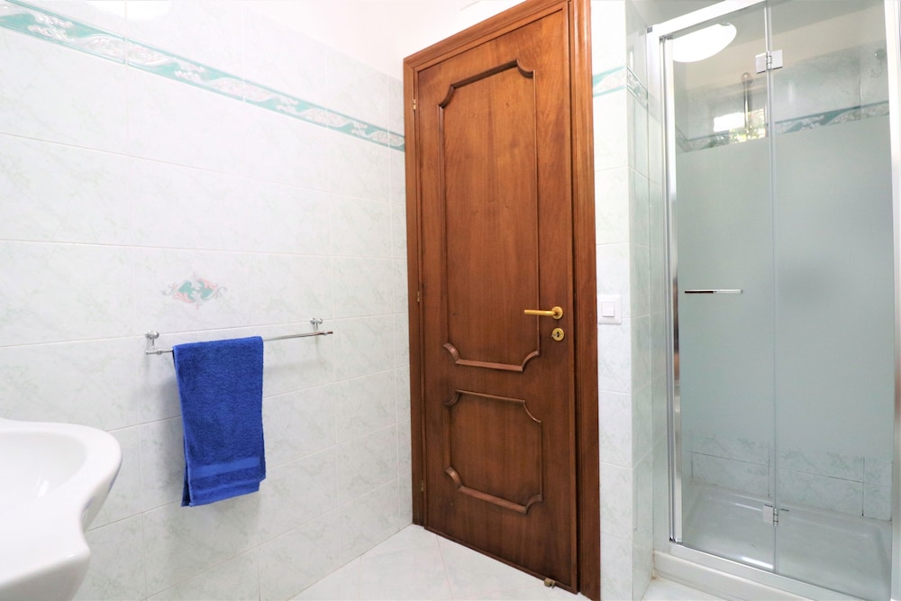 Angel's House photo 5